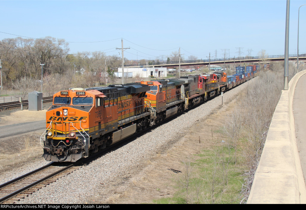 BNSF 7365 East